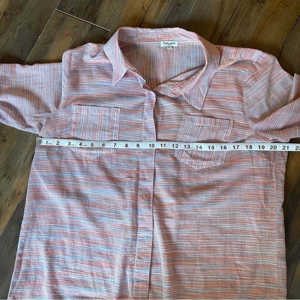 Splendid | Lightweight Button Down Blouse | Large - image 8